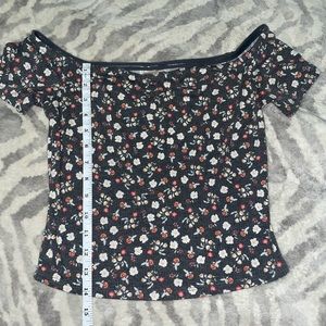 Floral off the shoulder crop top